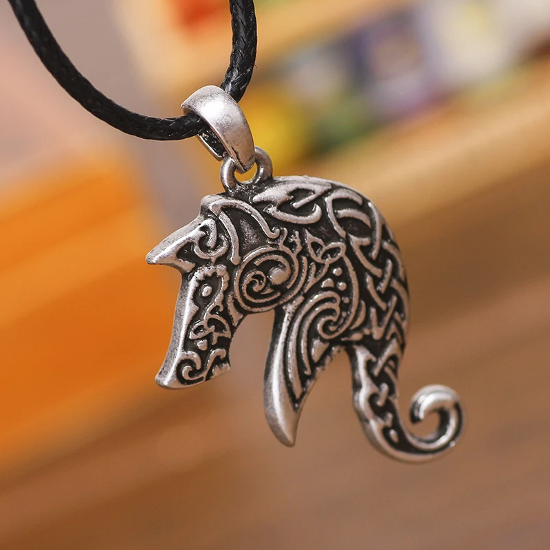 Лошадиное ожерелье с подвеской в виде лошадиного кабана амулеты и талисманы|amulets