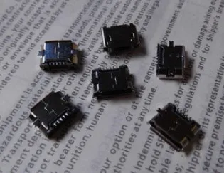 

Free shipping 100 Pcs smd Micro 5 pin USB Female Jack Socket,chip Connector