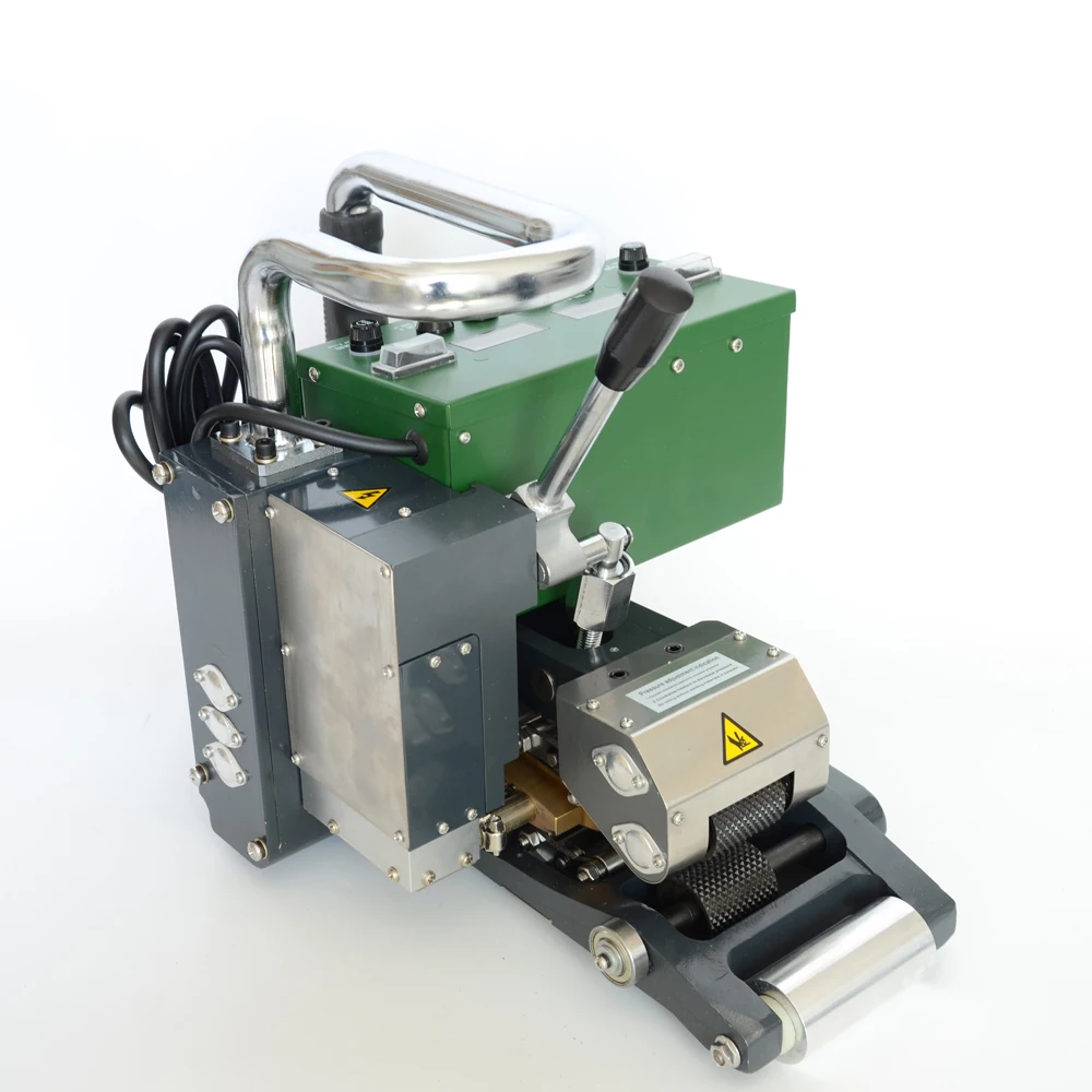 SWT-NS900D welding machine for 2mm thick PVC geomembrane | Инструменты