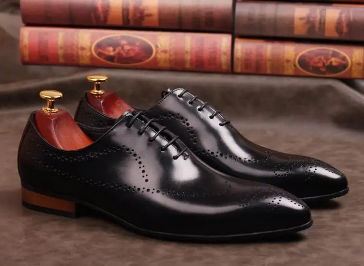 

Handmade dress shoes men genuine leather pointed toes carved brogue smart casual oxfords vintage height increasing brogue shoes