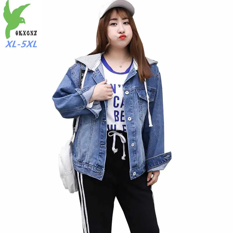 Новая женская джинсовая куртка большого размера модель сезона весна осень 2019