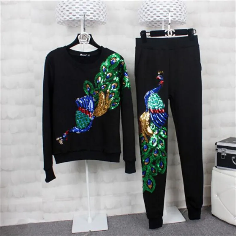 

Autumn And Winter Womens Sweatshirts Round Neck Long-sleeved Embroidered Peacock Sequin Suit Plus Thick Velvet Pants Female