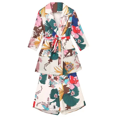 Модный костюм с шортами принтом Женский Летний Новый высококлассный корейский