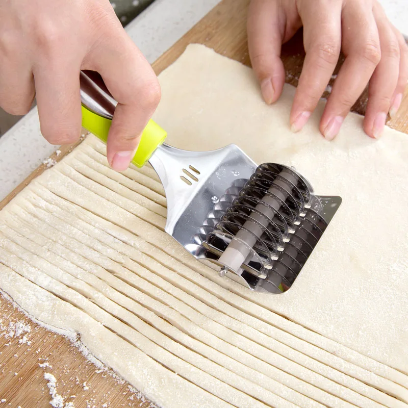 

Small Noodle Machine Manual Noodle Cutter Household Noodle Mold Cooking Tool