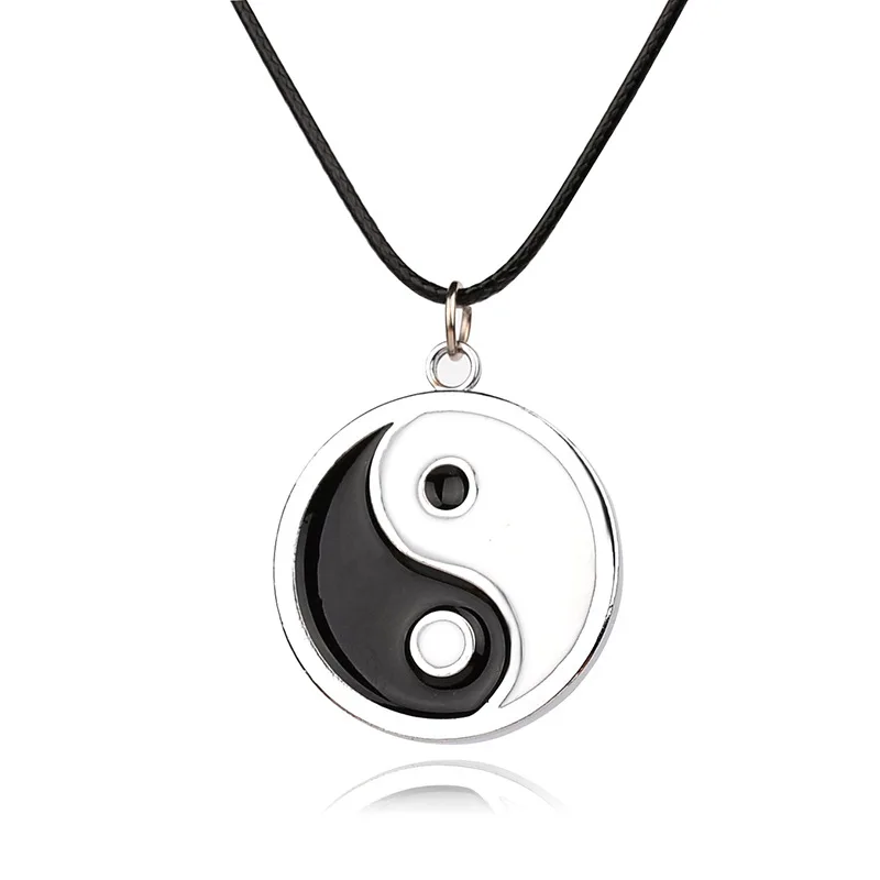 

VINTAGE YIN YAN YING YANG ENAMEL PENDANT SILVER CHAIN NECKLACE CHOKER GIFT