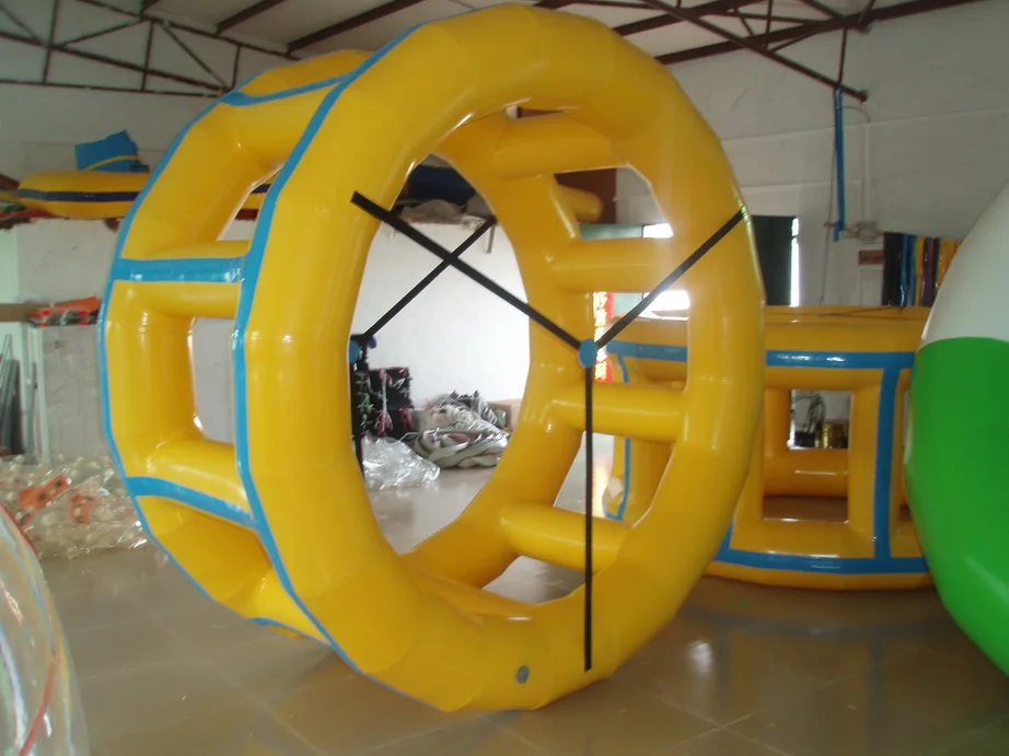 

Inflatable commercial water fun rollers for Water part game