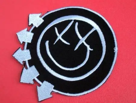 BLINK 182 музыкальная лента со смайликом и вышивкой в стиле панк рок новая нашивка