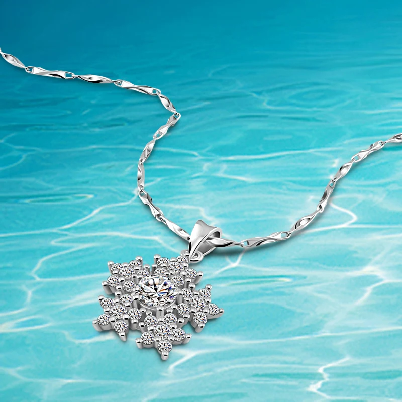 

Christmas gifts female Korean fashion 925 sterling silver stars necklace zircon gold snowflake pendants clavicle