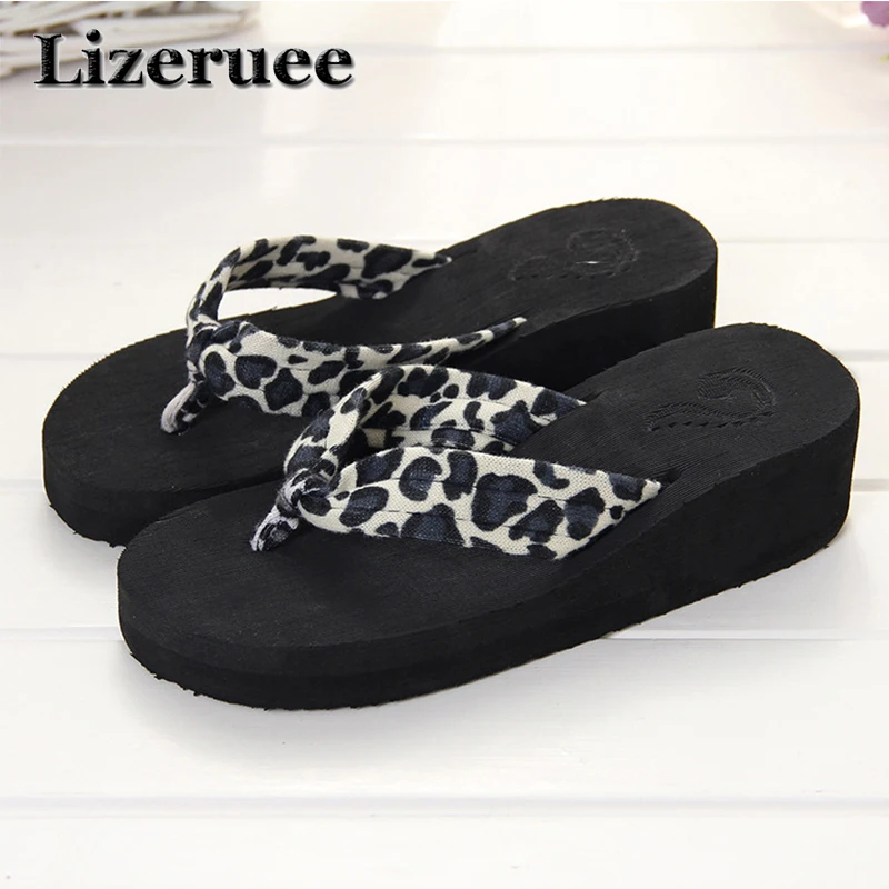 Шлепанцы женские на платформе пляжная обувь танкетке Эва высокий каблук тапки