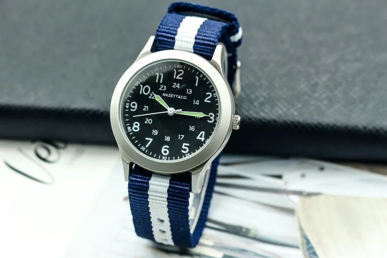blue white blue Nazeyt новые модные часы для мужчин Высокое качество светящиеся руки армейские часы для мальчиков и девочек красочные нейлоновые подарочные часы Reloj de hombre2019 - Цвет: blue white blue
