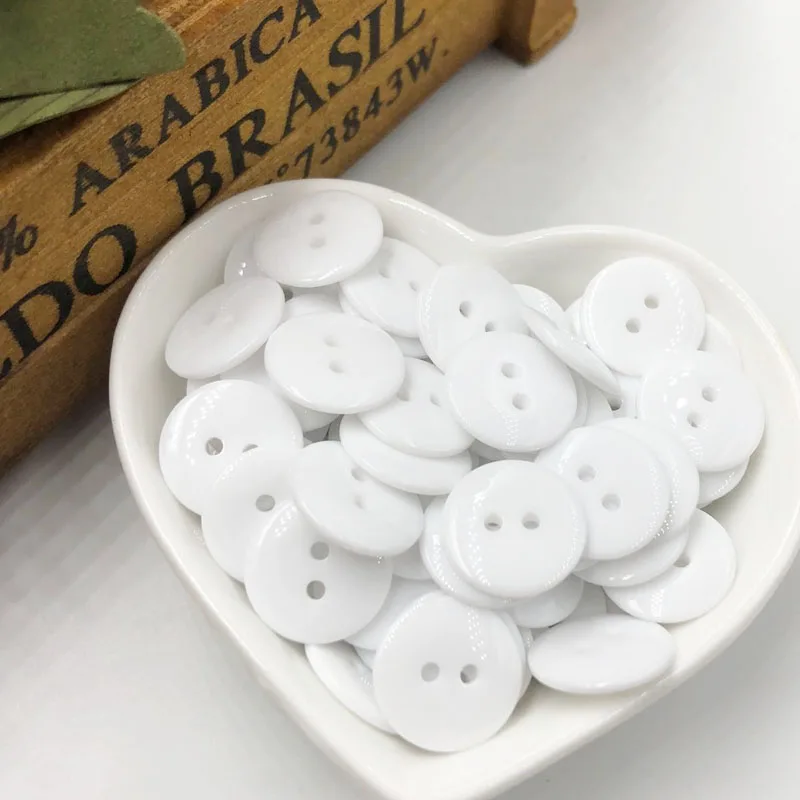 

50/100 pcs White New 13mm 2 holes Plastic Button/Sewing lots Mix-Free Shipping PT268