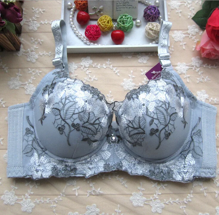Благородный в ретро-стиле с цветочной вышивкой Отрегулировать бюстгальтер