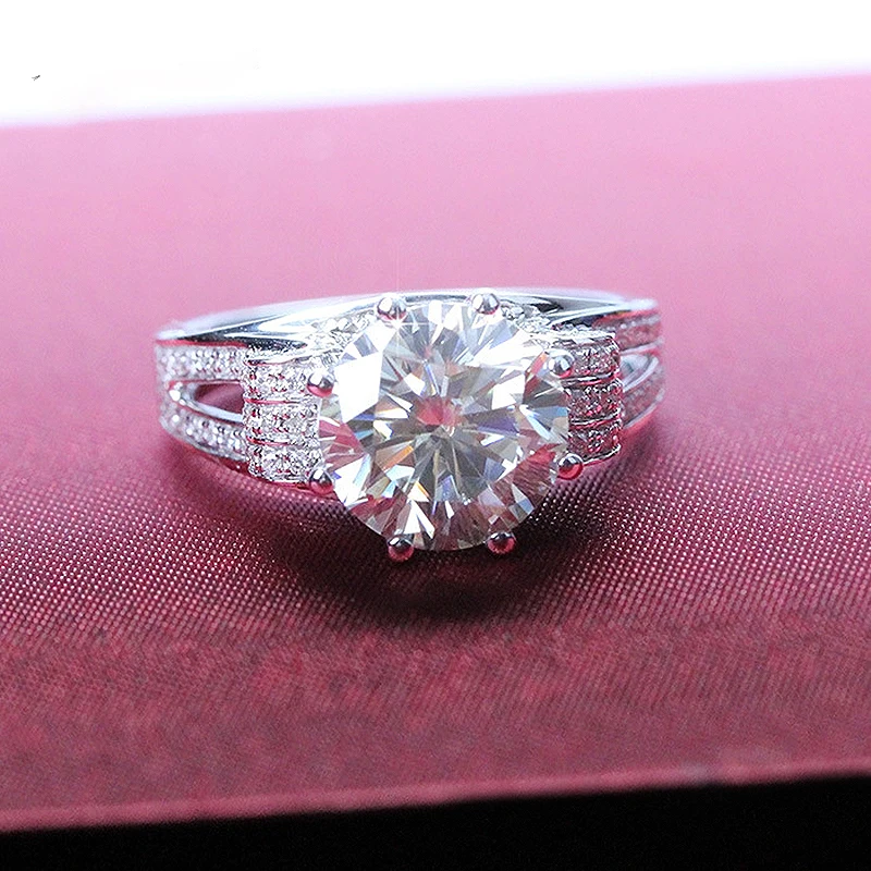 

Solid 18K White Gold Center 1CT DF Color Round Brilliant Cut Moissanite Ring Lab Diamond Ring Engagement Ring Jewelry For Women