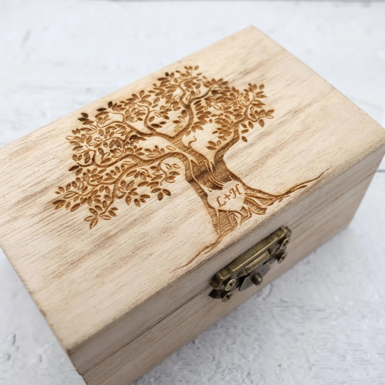 Family Tree Wedding Ring Box,Tree Of Life Jewelry Box,Personalized Ring Box For Engagement,Custom Ring Bearer Box