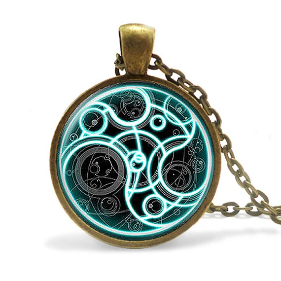 new UK hot dr Xmas blue line box time lord Necklace 1pcs/lot bronze / steel Glass Steampunk Pendant jewelry iron man mens | Украшения и
