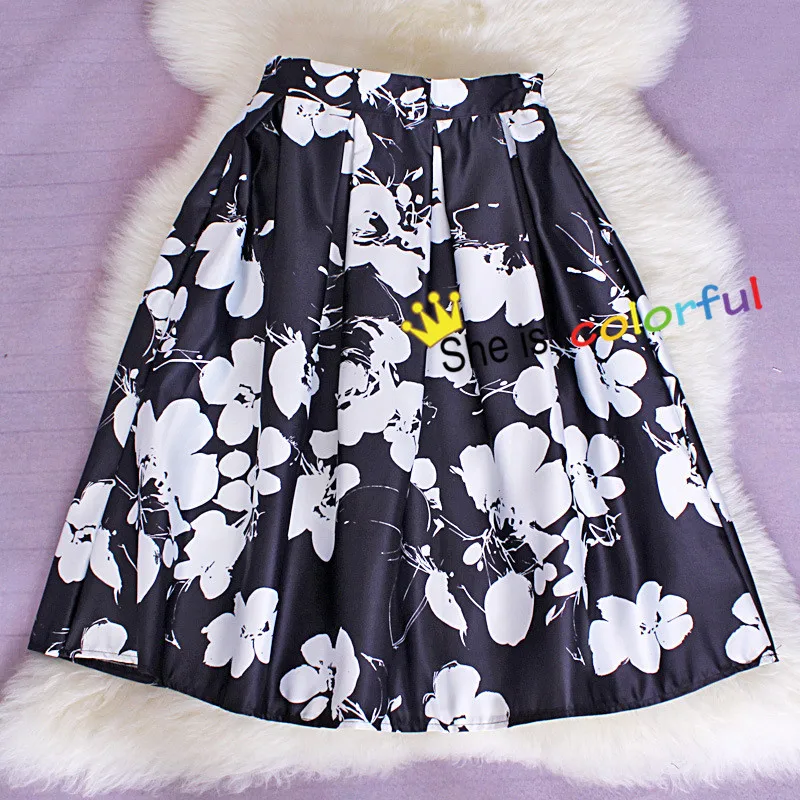 Женская атласная юбка с высокой талией черная или белая плиссированная