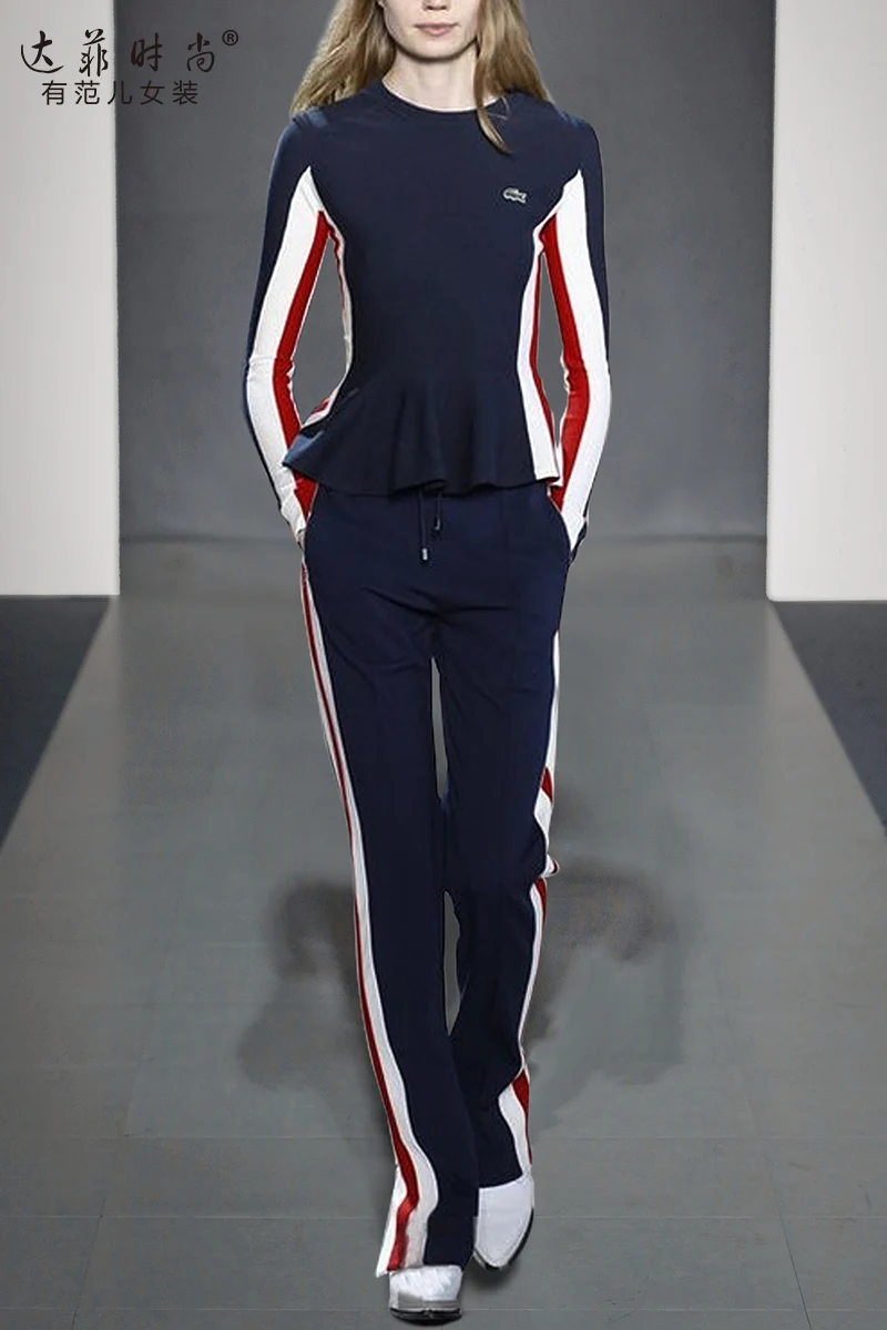 Женский трикотажный костюм с оборками облегающая футболка высокой талией и