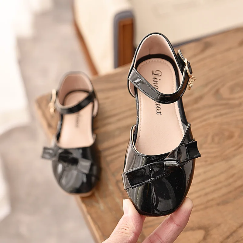 Сандалии детские из ПУ кожи мягкая подошва с бантом Нескользящие плоская обувь