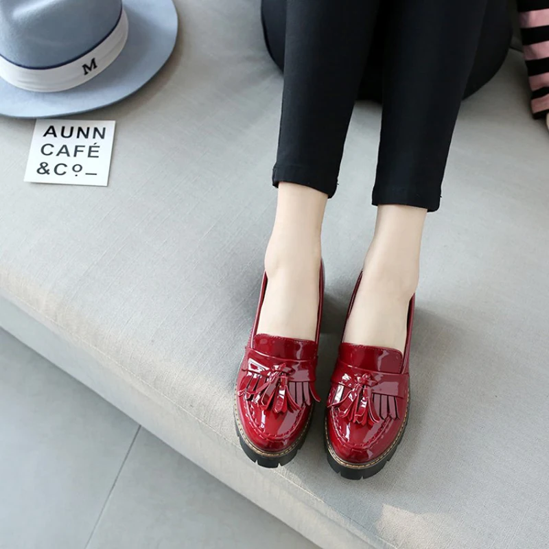 Loafers Handmade Patent Leather Ladies Oxfords Shoes Full season Casual Women Pumps Tassel Black Oxford Shoes For Women Size 43