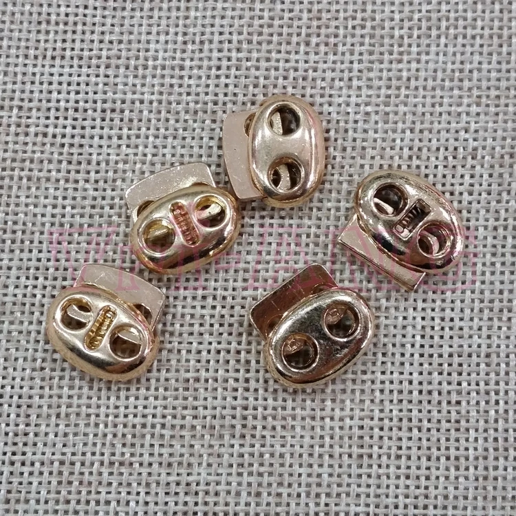 

100 шт./лот, милый пружинный фиксатор с двумя отверстиями в форме носа свиньи, пружинный фиксатор, пружинная пряжка для сумок DIY, аксессуары дл...