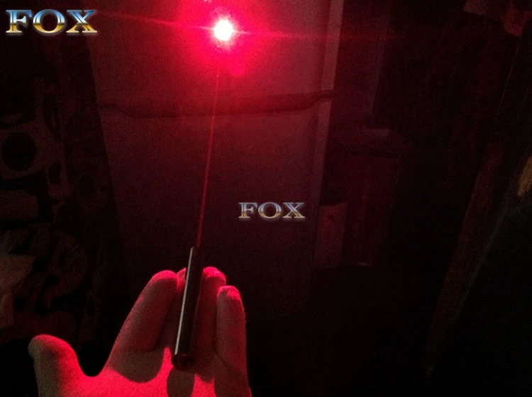 Фокс-Мини Красный лазерный указатель 200 МВт фонарик 650nm Матч-пойнт и затем