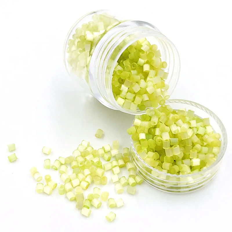 Light grass green Бисер 2 мм 10 г/упак. стеклянный хрустальный бисер для одежды 16 цветов аксессуары для одежды Ювелирные изделия DIY принадлежности для рукоделия - Цвет: Light grass green