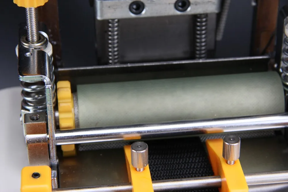 120-C computer automatic Cloth belt Oblique hot cutting machine, tape zipper Nylon webbing elastic belt cutting