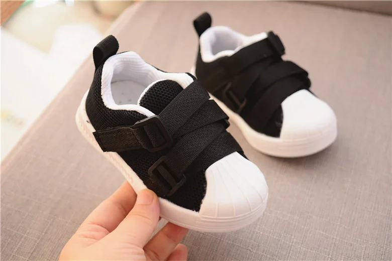 Детская спортивная обувь Chaussure Enfant; обувь для мальчиков и девочек; Новинка; сезон осень-весна; Детские кроссовки; дышащие детские кроссовки на плоской подошве