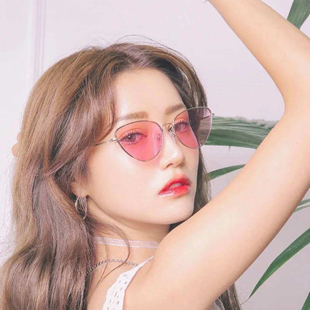 2018 маленькие кошачьи глаза треугольные милые сексуальные Кошачьи Глаза Солнцезащитные очки женские черные