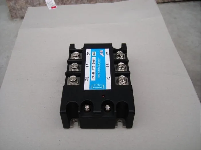

NEW! Three phase Solid state relay JGX-3DA 032 4840 SSR 40A relay