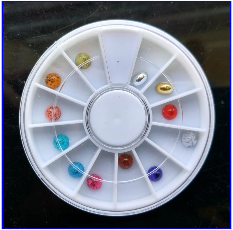 

1X box Nail Art Rhinestones 3D 12 Colors Glitter Gems stone metal round stone flat base Nail Studs K014