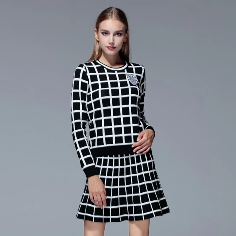 Женский вязаный свитер и юбка комплект из 2 предметов Свитшот в клетку черный