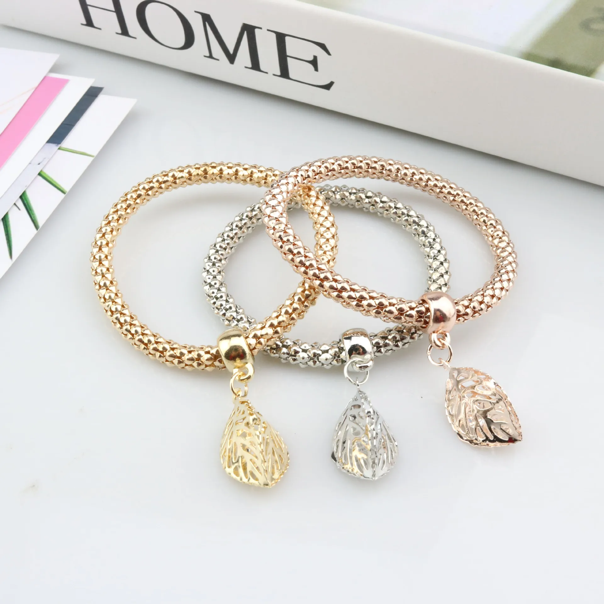 Новейший Золотой/розовый золотой цвет кристалл лист Шарм Браслеты для женщин Bijoux