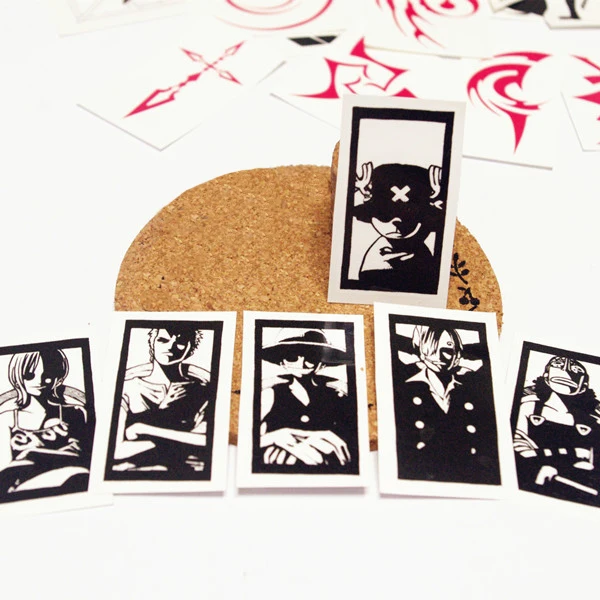 

One piece The straw hat Pirates Luffy Zoro Nami Usopp Sanji Chopper Sticker