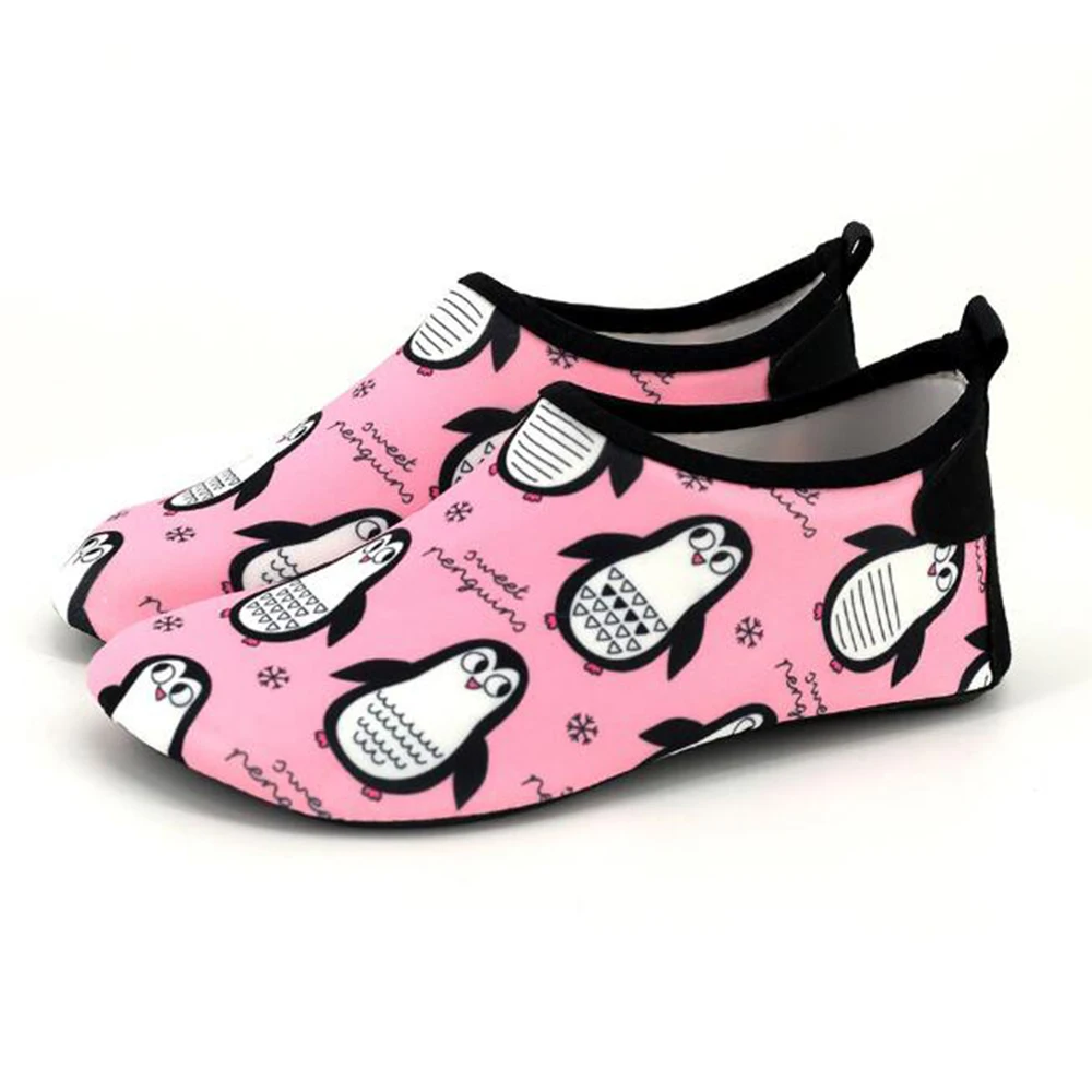 New Summer Kid Diving Shoes Unisex Beach Pineapple Cartoon Swimming Water Anti Slip Sport Surfing Underwater D35 |