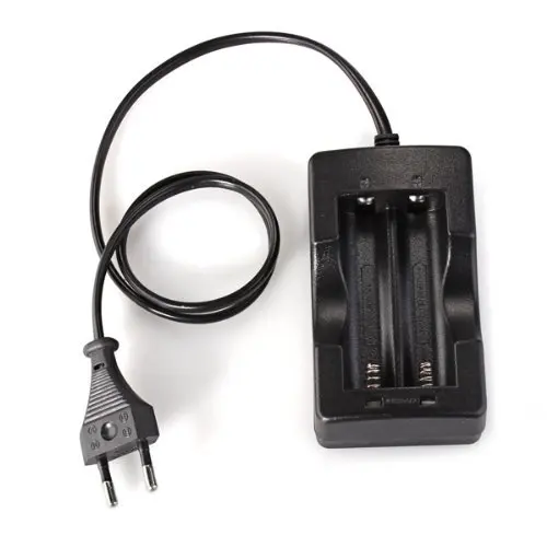 Chargeur EU Filiaire зарядка Accus Batterie Pile перезаряжаемая 18650 Li-ion | Электроника