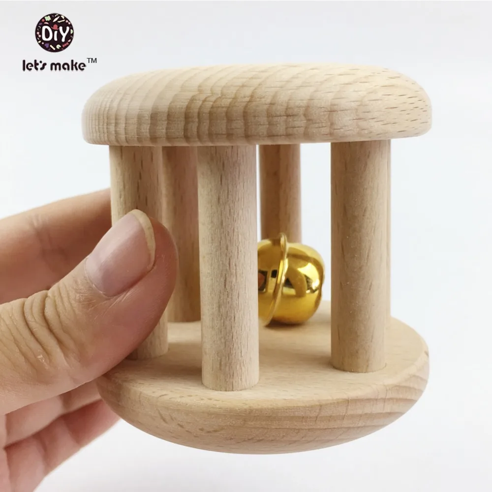 Набор игрушек Монтессори для развития интеллекта детей: головоломки, деревянные погремушки и веселые игры.