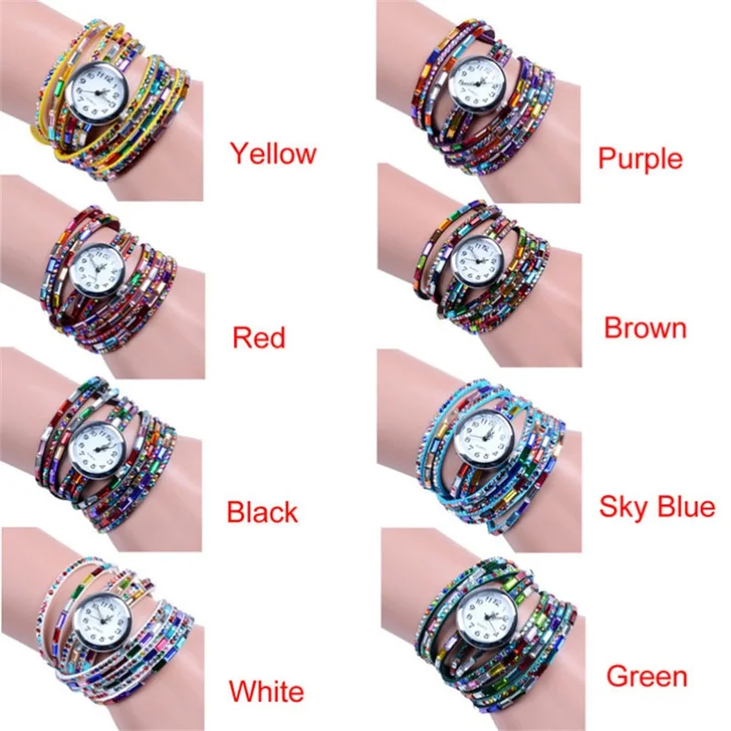 Часы наручные женские с цветным ремешком модные повседневные заклепками для