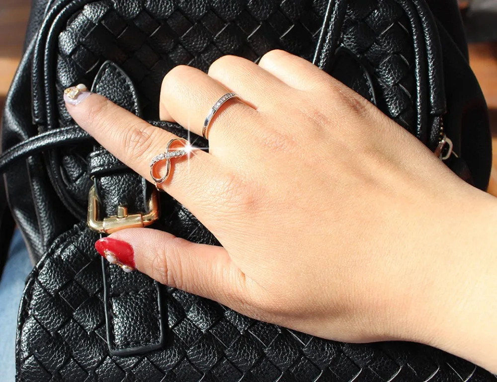 F & U популярное модное Трендовое Золотое кольцо из цинкового сплава с фианитами