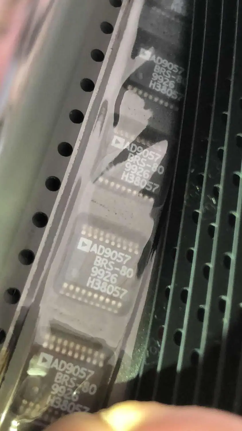 100% Новый оригинальный 10 шт./лот AD9057BRSZ-80 AD9057BRS AD9057 SSOP20 | Электронные компоненты и