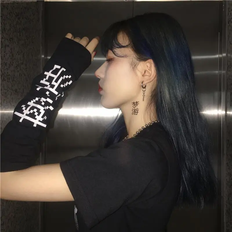 Кроп топ в стиле Харадзюку женская летняя Темная футболка с коротким рукавом и