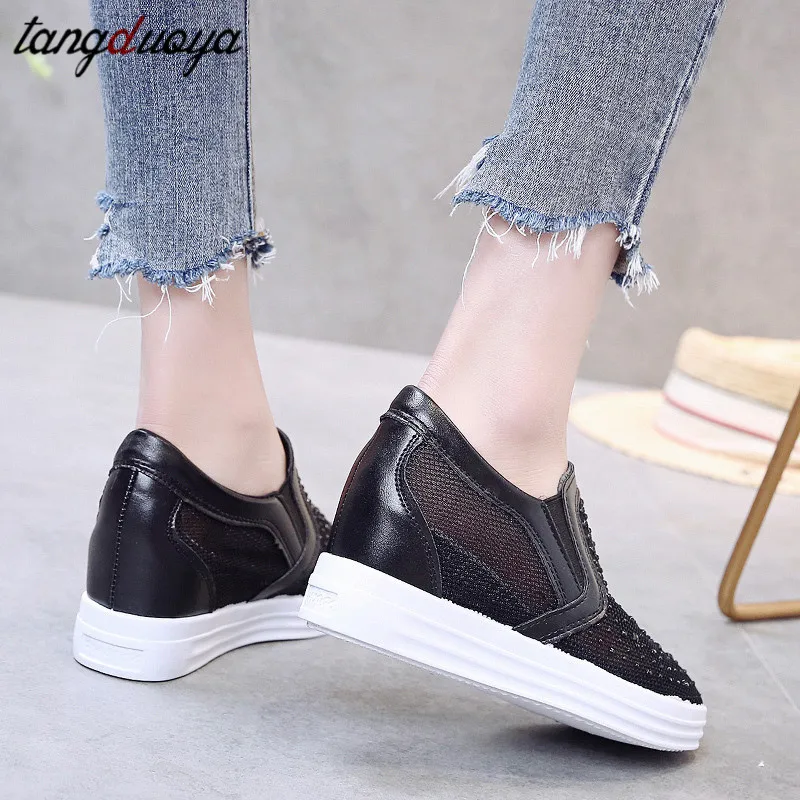 Стразы обувь на платформе женская высокой танкетке летняя дышащая повседневная