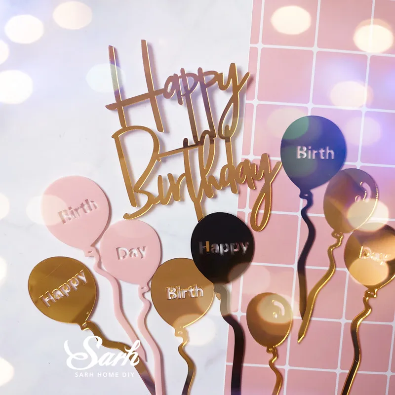 

Золотой, черный, розовый шар, торт с надписью «Happy Birthday», вечерние украшения, десерт, милые подарки