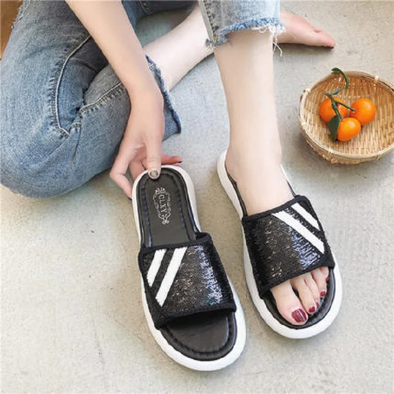 Женские шлепанцы Новинка 2019 года летняя одежда тапочки на липучке женские