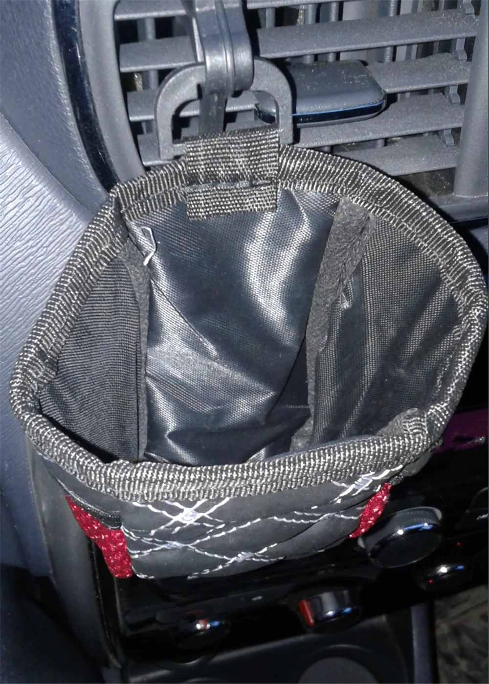 Car supplies air conditioning outlet groceries barrel auto debris bag for Volkswagen vw Phaeton 4.2 EOS 3.2 V6 | Автомобили и