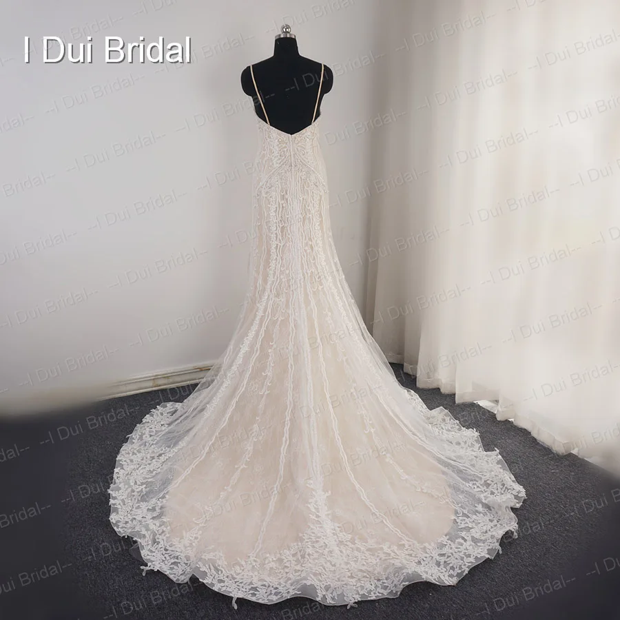 Spaghetti Strap Sheath Bridal Gown Luxury Beaded Unique Lace Vintage Classic Wedding Dress