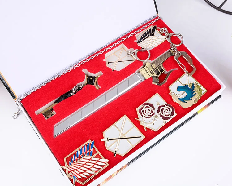 Атака на Титанов фигурки ерен Леви значок пендан цинковые сплавы оружие брелок