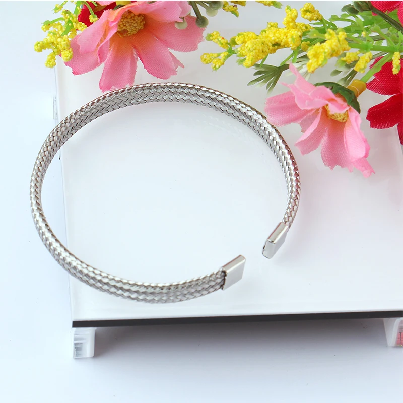 New Stainless Steel Bangle with Adjustable Unisex Bracelets