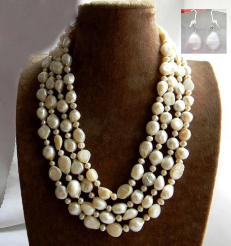 

2017 4Strands Round Baroque Freshwater Pearl earring