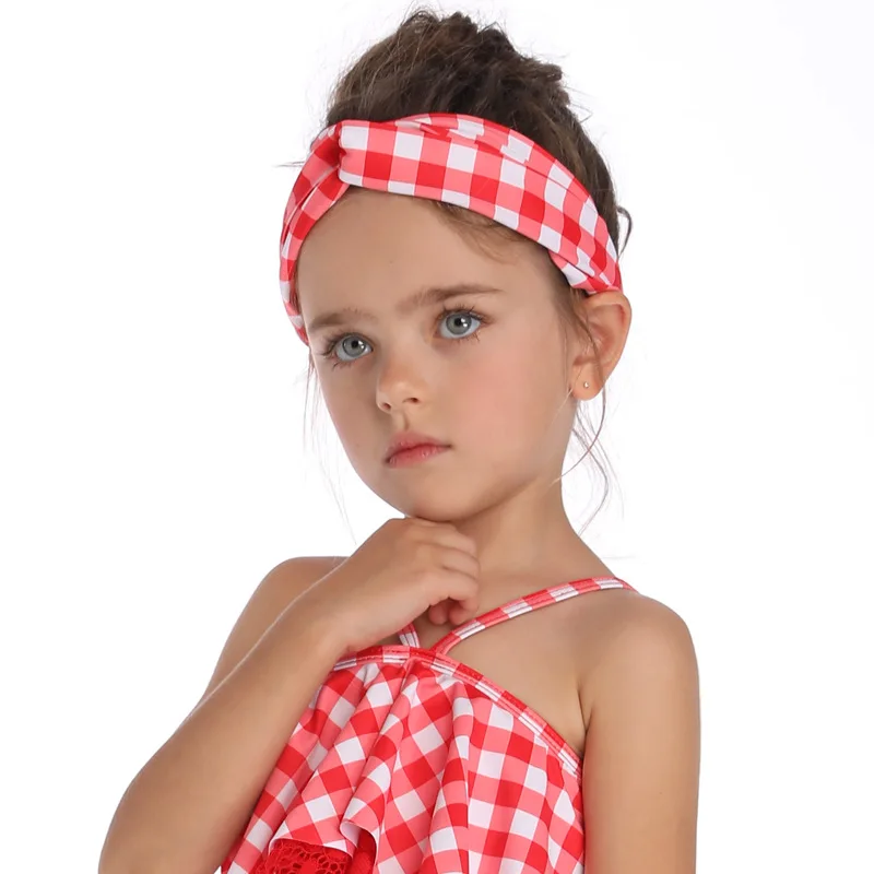 Летний семейный купальный костюм в клетку для мамы и дочки, бикини, купальный костюм, одинаковые комплекты для семьи, детский купальный костюм для мамы